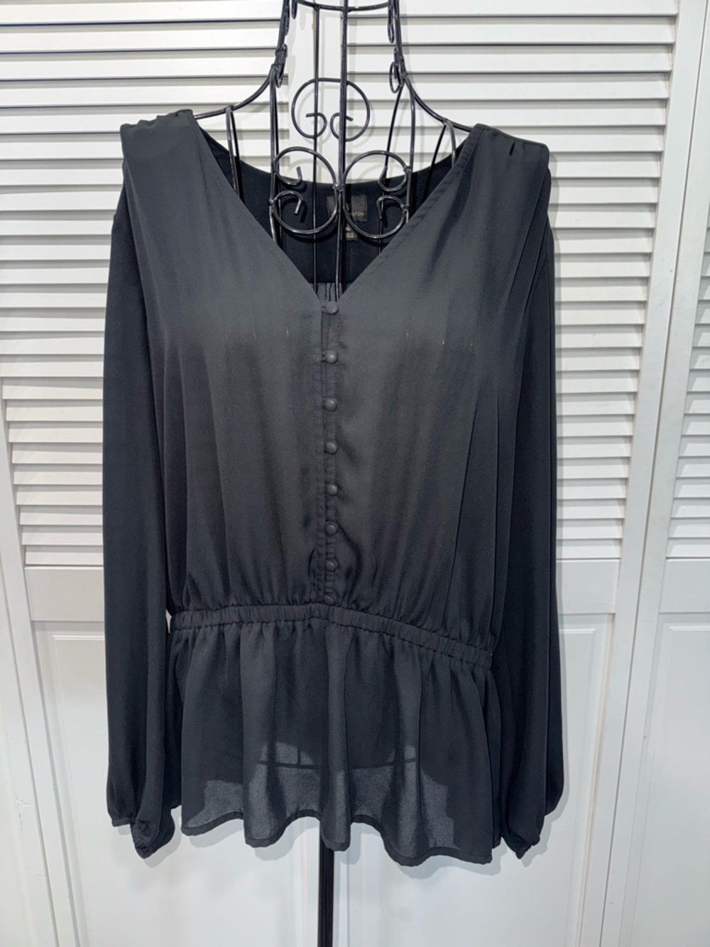 Worthington Solid Black Sheer Chiffon V-neck Peplum Long Sleeve Top XL 🖤